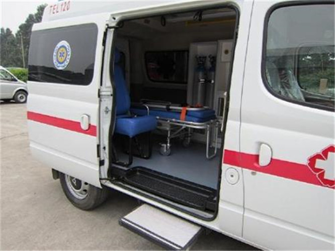 两当救护车出租服务案例7